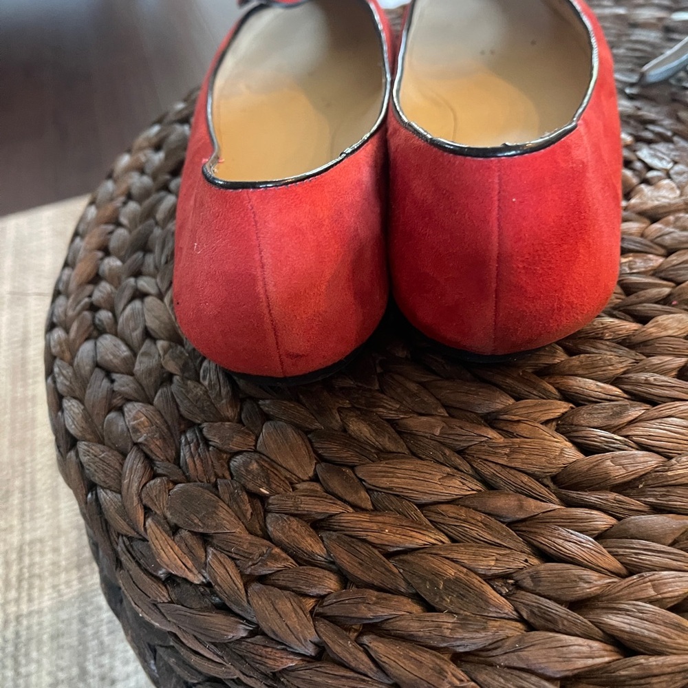 Kate Spade Red Flats with Floral Detail - Picture 4 of 7
